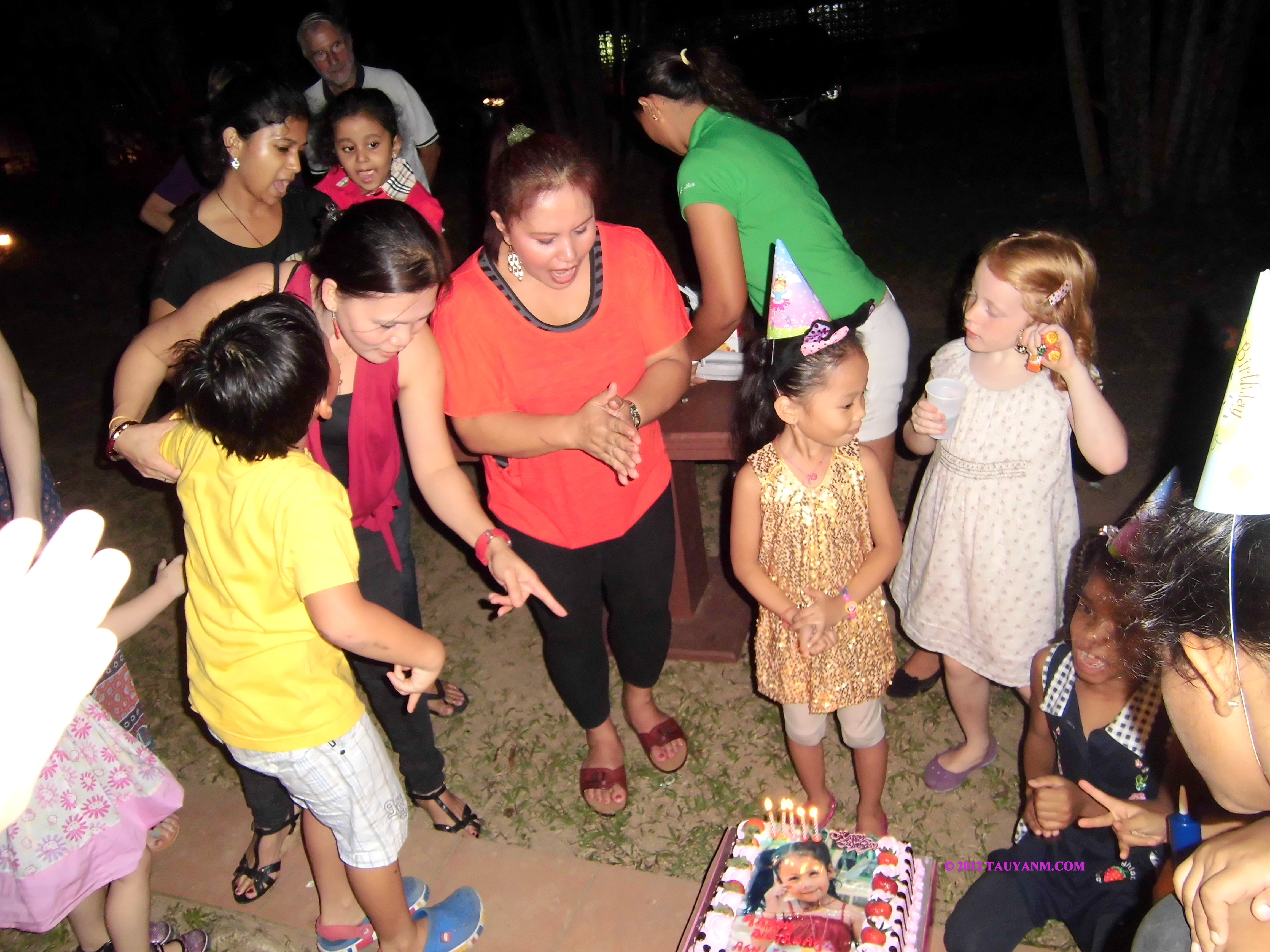 ashleebday2012
