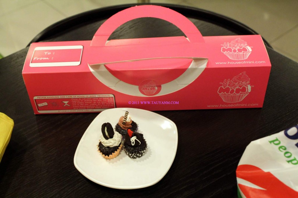 #fashionTravelsminicupcakes