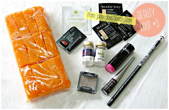 #beautybloggersgiveaway