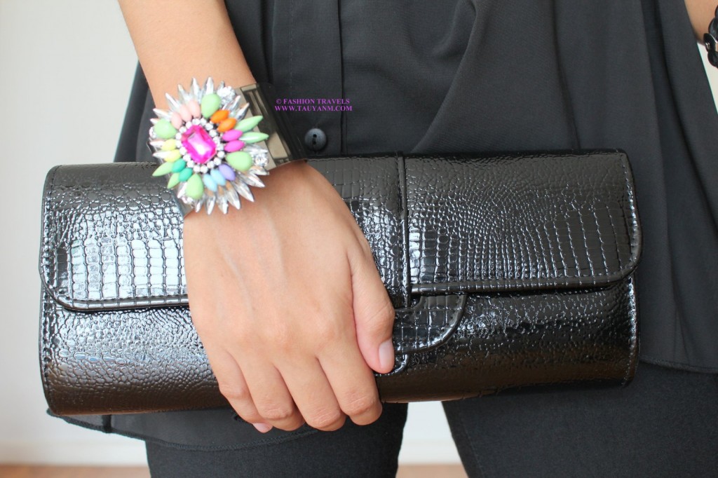 #katiezaccessories #fashiontravelswwwtauyanmcom