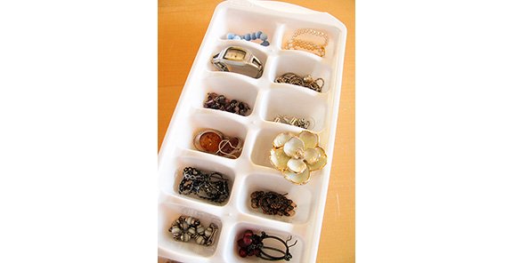 5 Ice Cube Tray = Jewelry Organizer