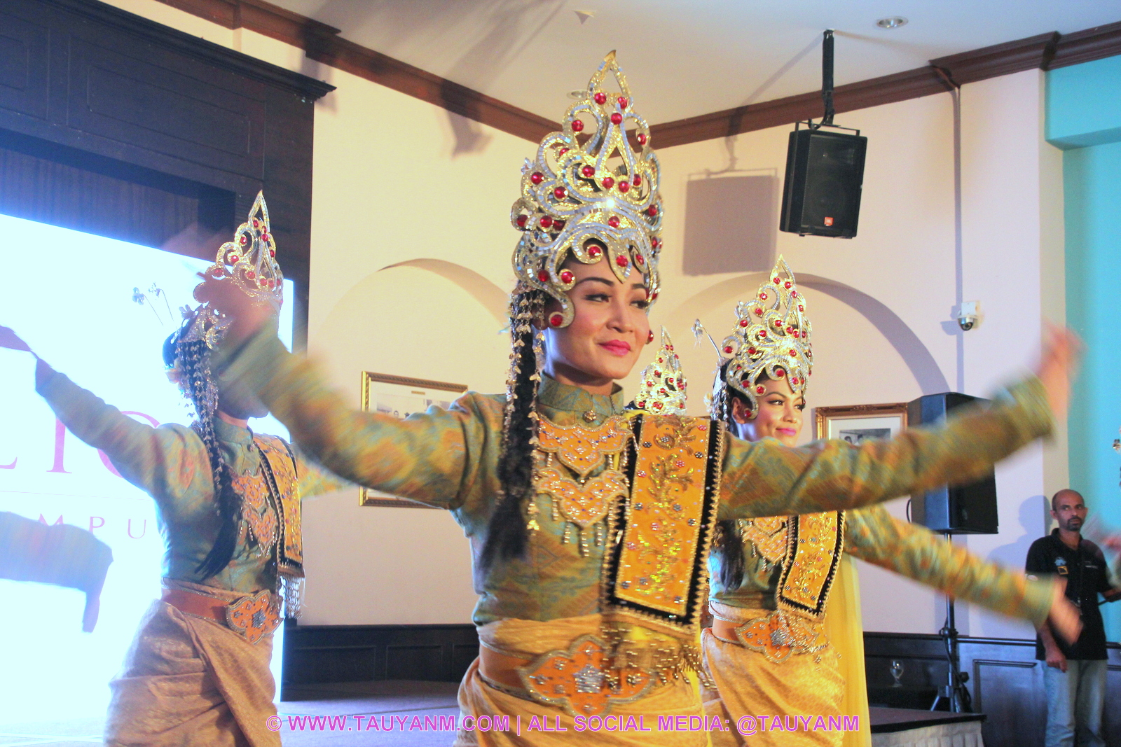 Kuala Lumpur Fashion Week