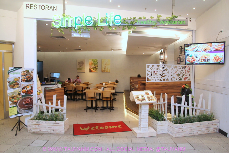 simple life, vegetarian restaurant, malaysia blogger, youtuber, vlogger