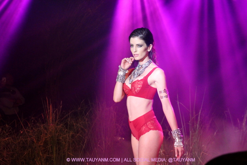 xixili lingerie fashion show, malaysia blogger, youtuber, vlog