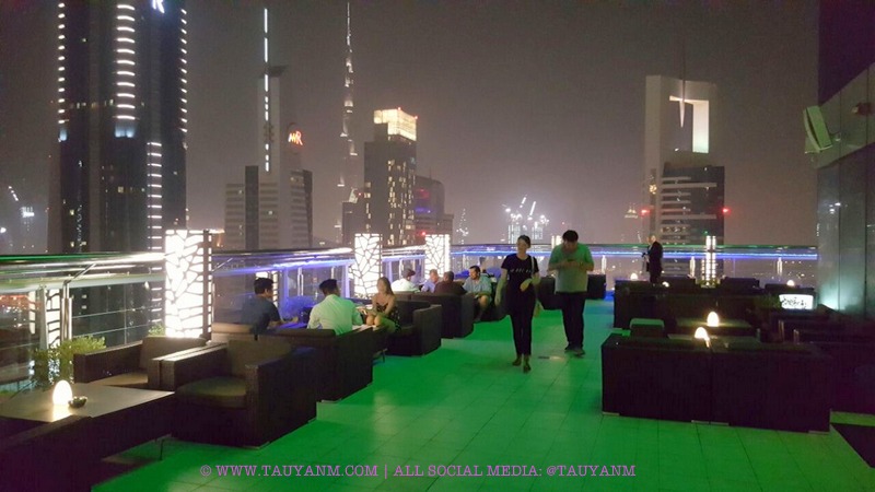 LEVEL43 ROOF TOP BAR, DUBAI FOUR POINTS BY SHERATON, DUBAI BLOGGER