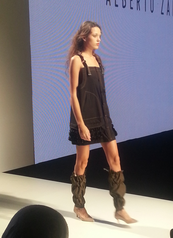 Arab Fashion Week - Dubai Fashion Blogger @tauyanm
