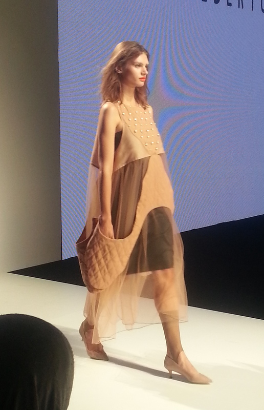 Arab Fashion Week - Dubai Fashion Blogger @tauyanm