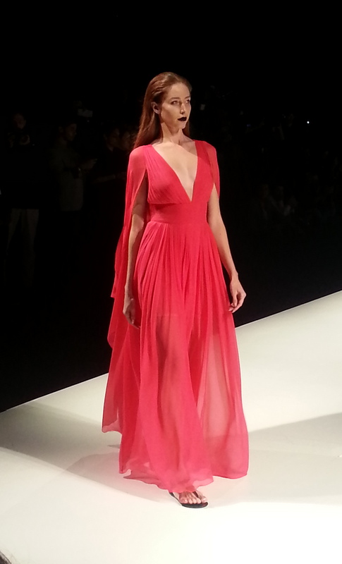 Arab Fashion Week - Dubai Fashion Blogger @tauyanm