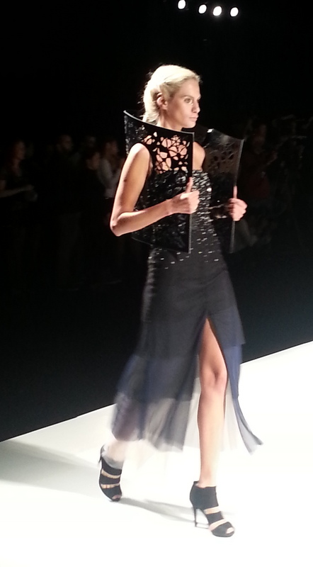 Arab Fashion Week - Dubai Fashion Blogger @tauyanm