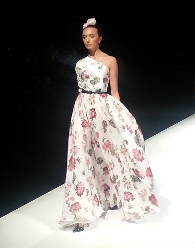 arab fashion week, dubaifashionblogger.com