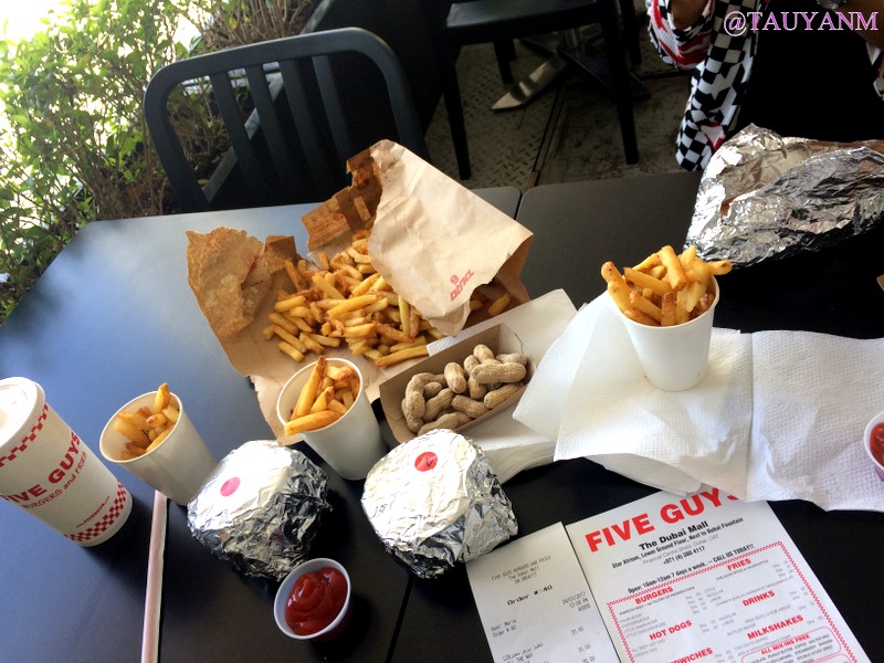 five guys, dubai blogger