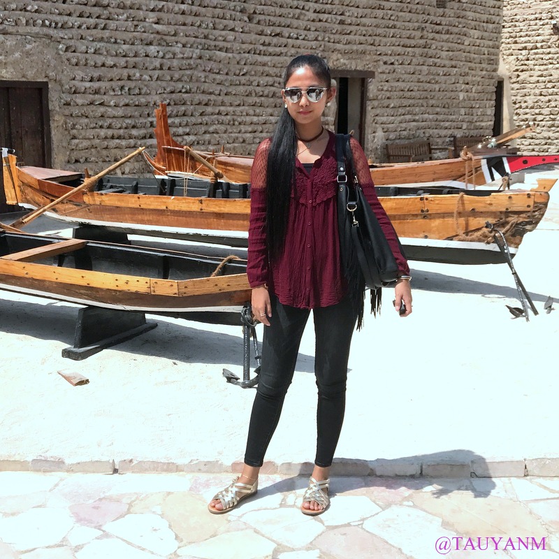 american eagle outfitters, maroon or black, dubai fashion blogger, ootd, lookbook,