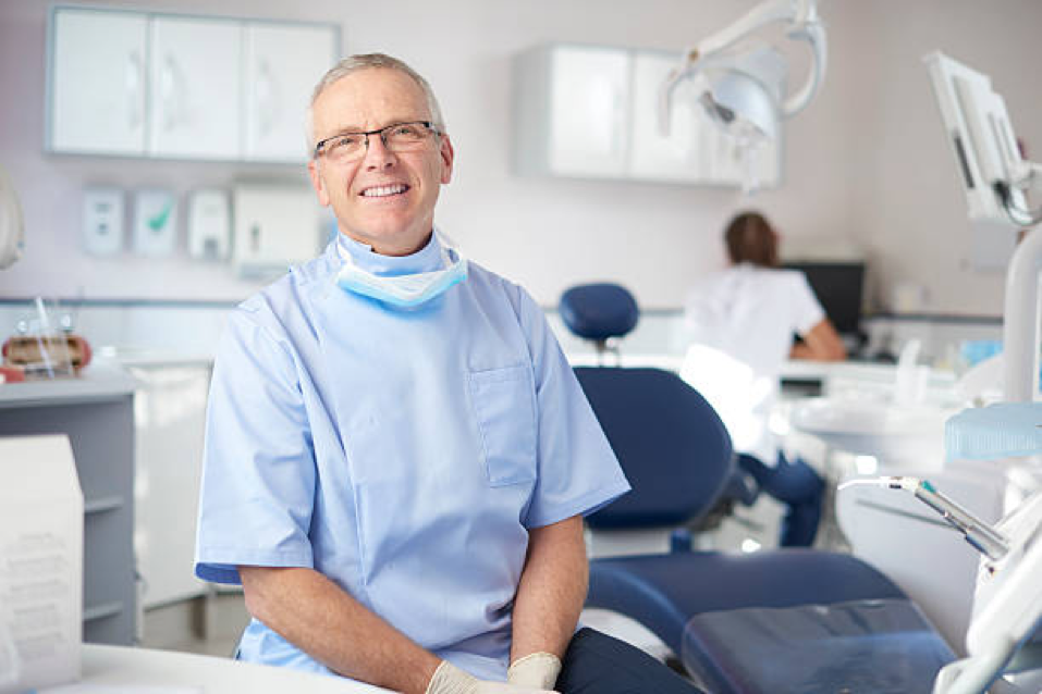 Signs that You Need a Dentist