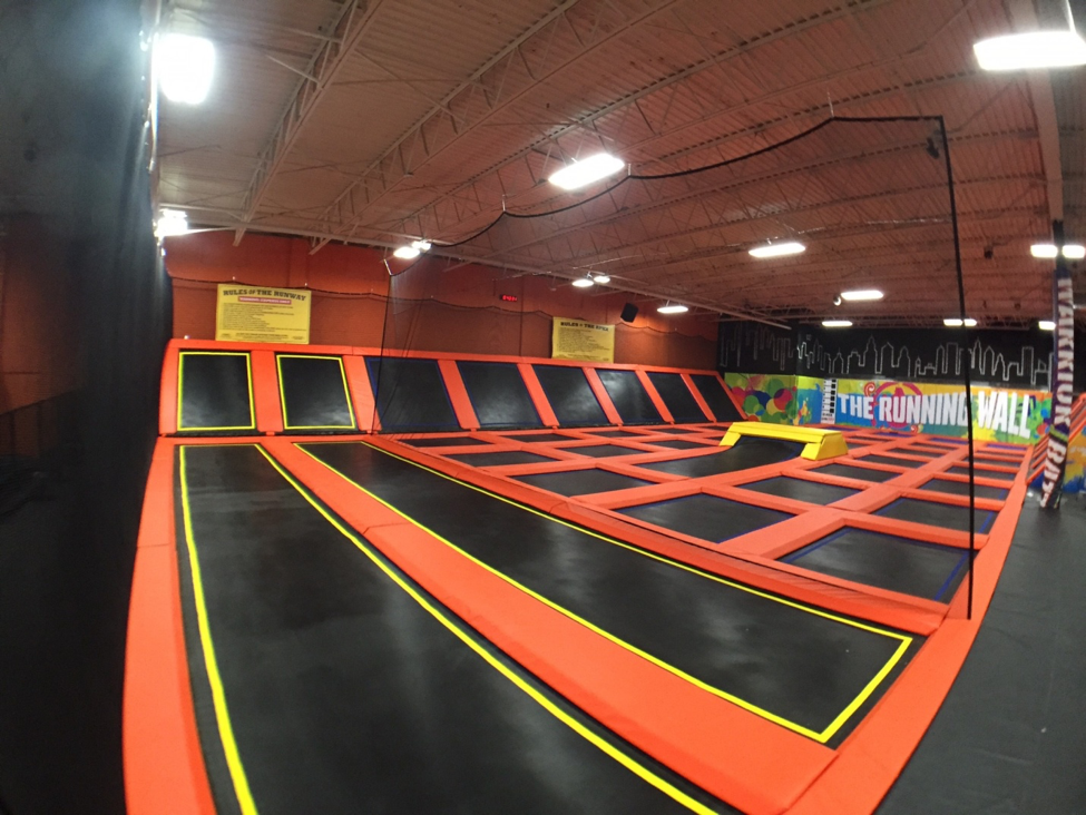 trampoline park, dubai blogger, filipino blogger