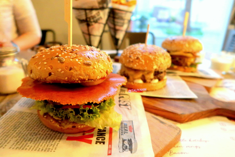 blazer burgers, blaze burgers dubai, blaze burgers bahrain, best burger in dubai, wagyu burger, jane fashion travels, tauyanm, filipino blogger