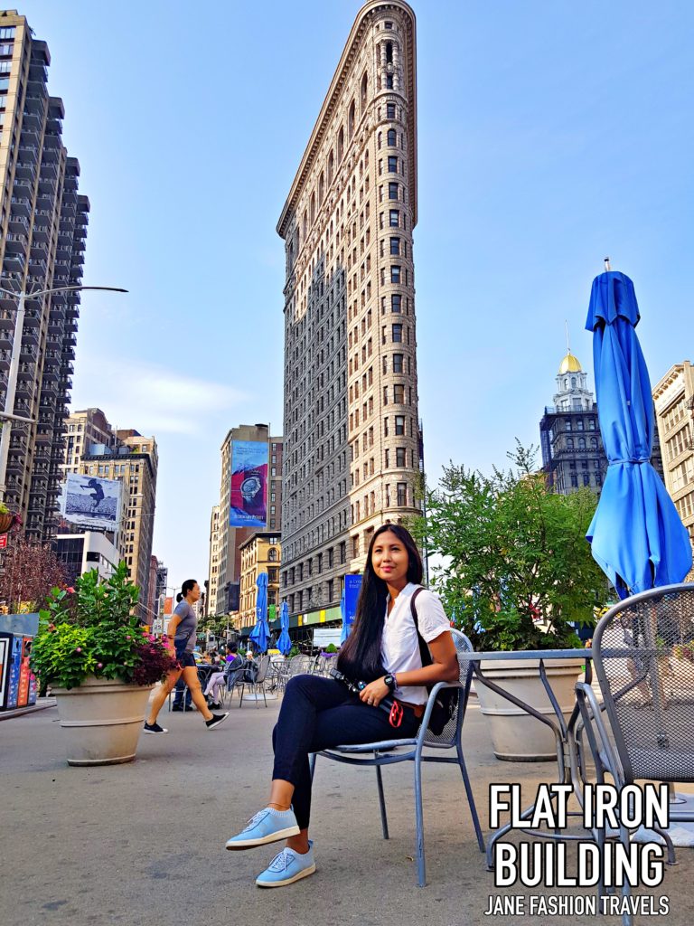 NEW YORK CITY, DAY 1, THE FLAT IRON BUILDING, TRAVEL BLOGGER, JANE FASHION TRAVELS, TAUYANM