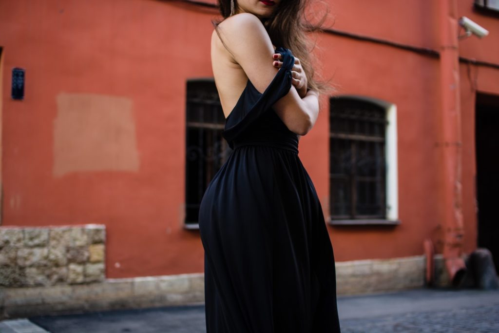 How to Choose the Colour of your Prom Dress