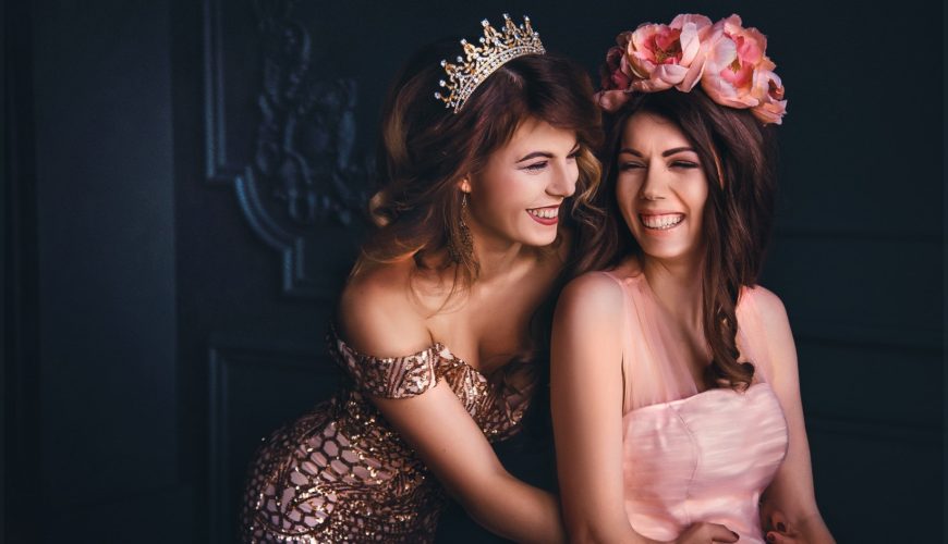 How to Choose the Colour of your Prom Dress