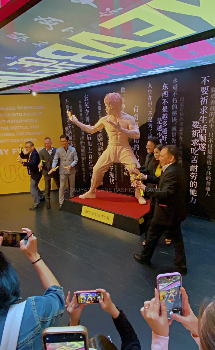 bruce lee, malaysia blogger, travel blogger, travel writer, bruce lee exhibition, genting highlands, resorts world genting, filipino blogger, top blogger, writer, tauyanm, jane fashion travels, kol